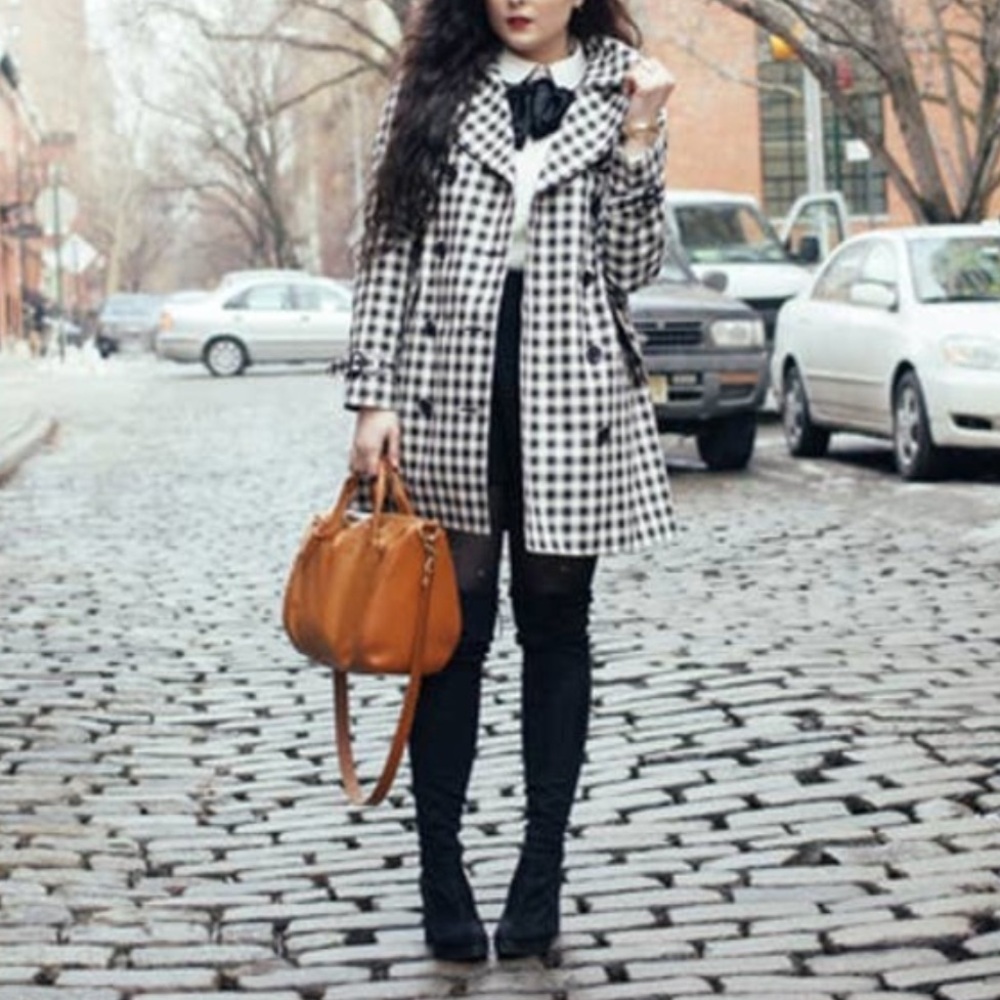COACH Checkered Gingham Black & Ivory Mid Length Rain / Trench Coat - 6 - Picture 2 of 14